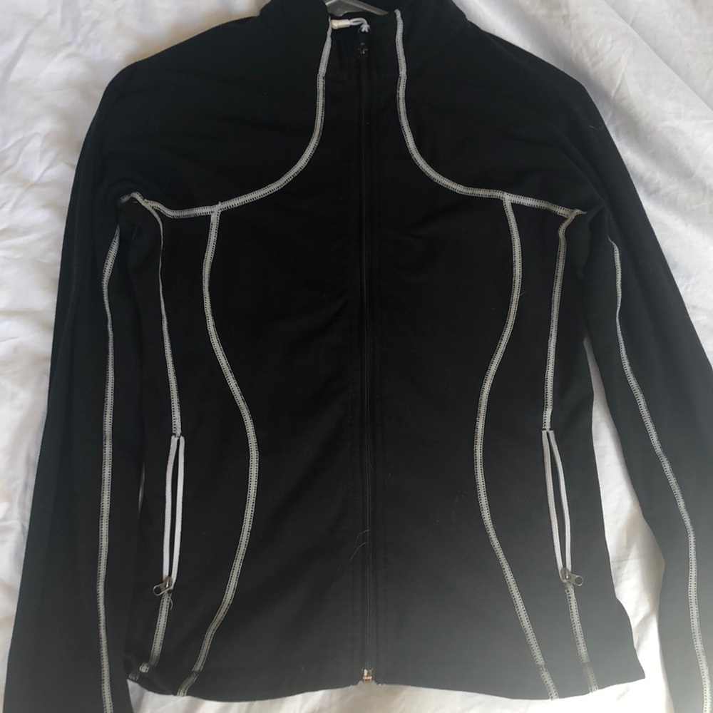 Lululemon black & white zip up sweater - size 4-6